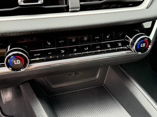 new 2026 Chevrolet Equinox car, priced at $34,835