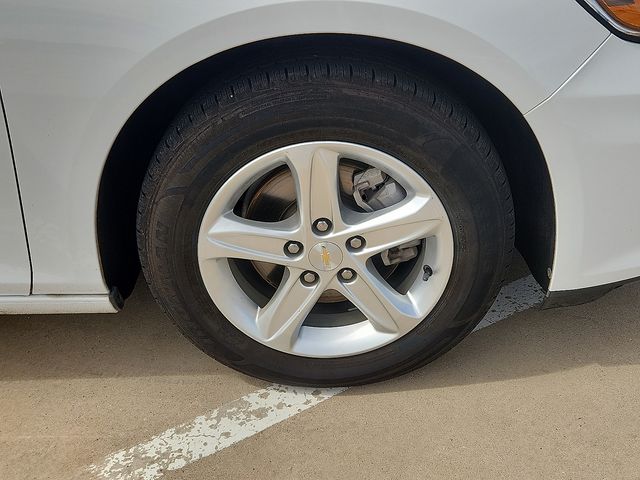 Used Car 2022 Chevrolet Malibu  Ls For Sale Under $20,000 In Plainview, Texas