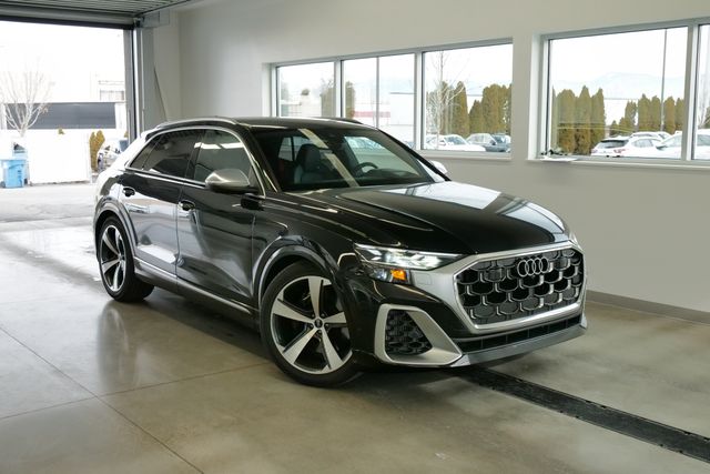 2026 Audi SQ8 4.0T quattro Prestige