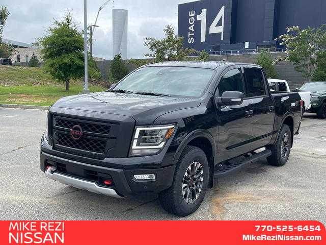 2024 Nissan Titan PRO-4X 5