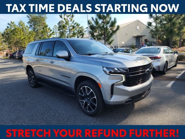 2024 Chevrolet Suburban RST's photo