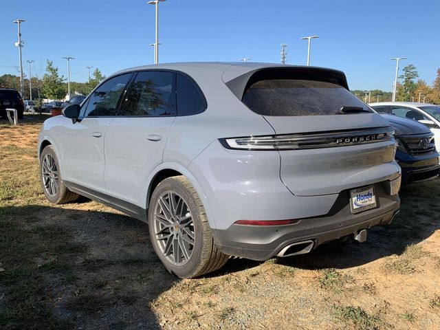 2024 Porsche Cayenne Base 7