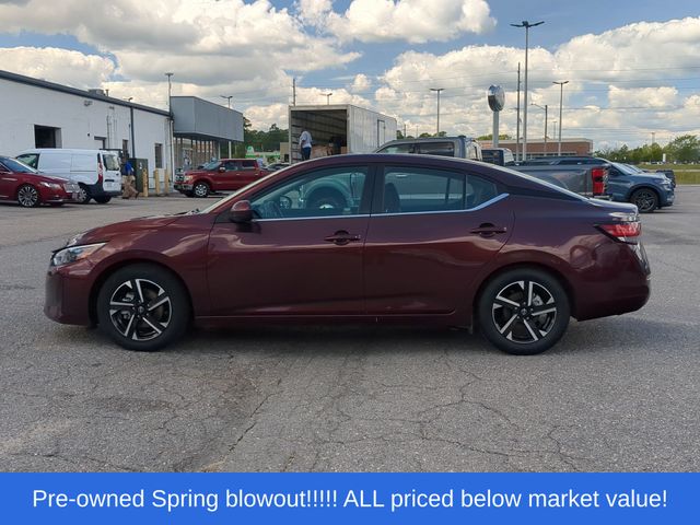 Used 2025 Rosewood Metallic Nissan SV image 10