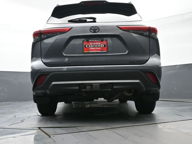 2021 Toyota Highlander XLE 37