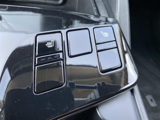 Used 2023 Kia Sportage Hybrid SUV