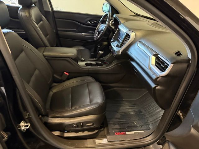 2017 GMC Acadia SLT-1 photo