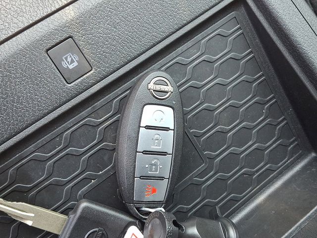 Used 2024 Nissan Frontier Truck