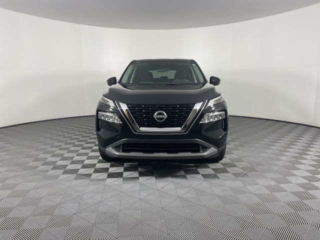 2022 Nissan Rogue SV 3