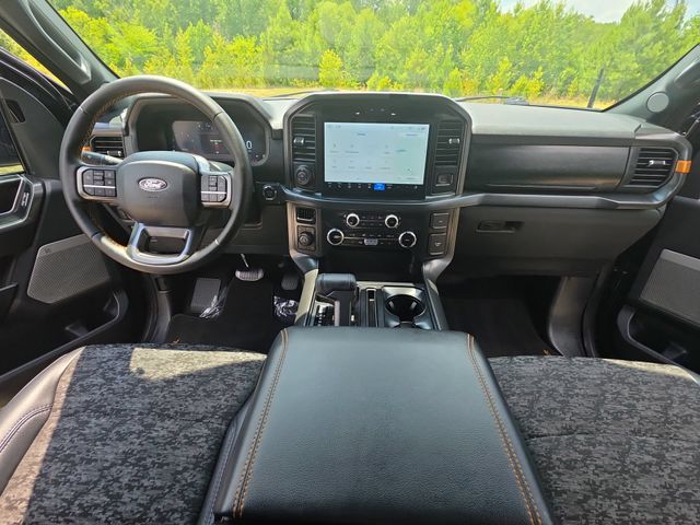 Used 2025 Agate Black Metallic Ford Tremor image 10