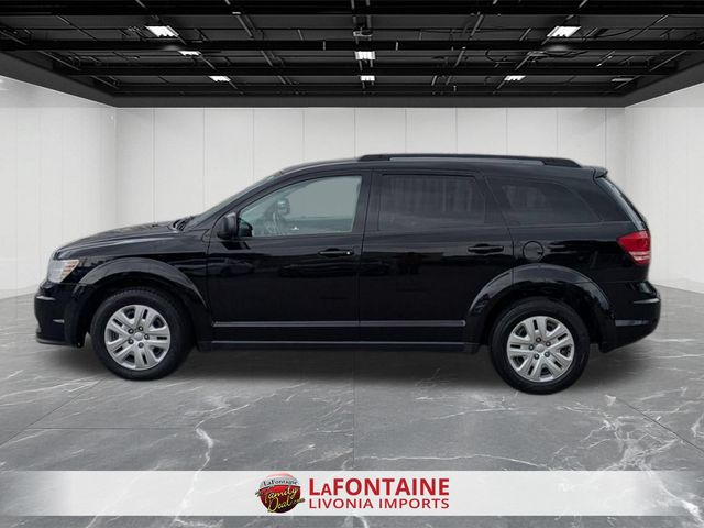 Used 2020 Dodge Journey SE with VIN 3C4PDCAB1LT220825 for sale in Livonia, MI