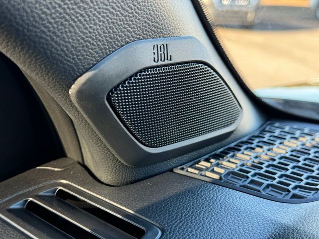 2025 Toyota Tacoma TRD Pro - Photo 17