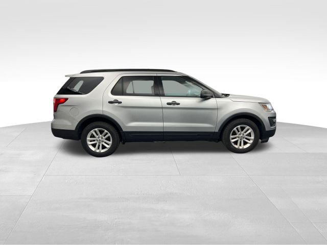 2016 Ingot Silver Metallic Ford Explorer Base FWD SUV