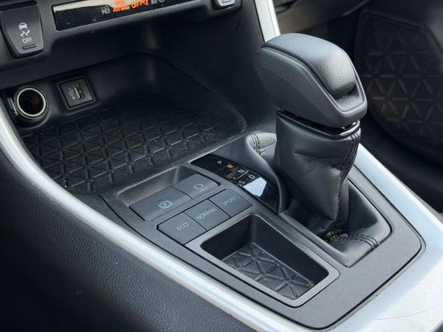 Used 2025 Toyota RAV4 SUV