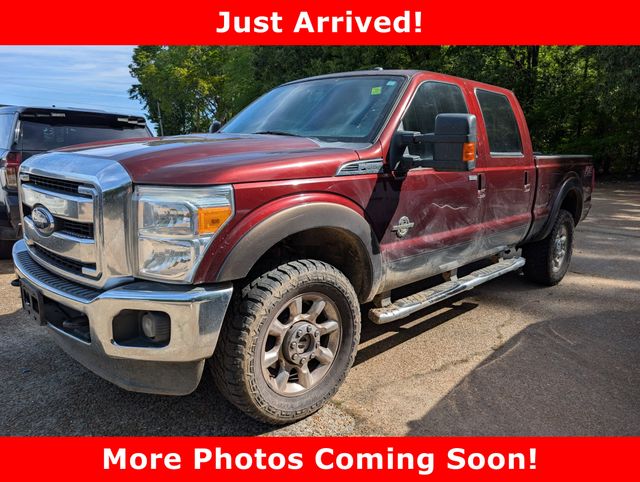 Red 2016 Ford F-350 Super Duty Lariat Crew Cab 4WD Pickup Truck Four-Wheel Drive 6-Speed Automatic