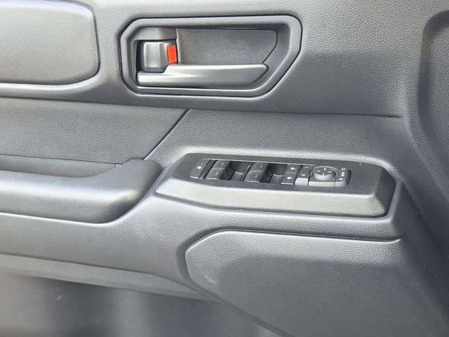Used 2025  Toyota 1958 image 26