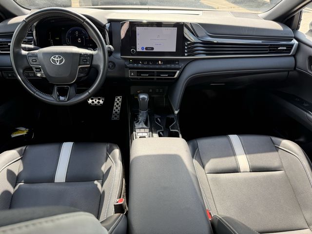2025 Toyota Camry SE - 11