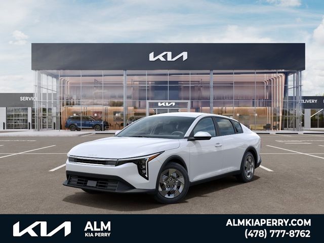2026 Kia K4 LX AT's photo