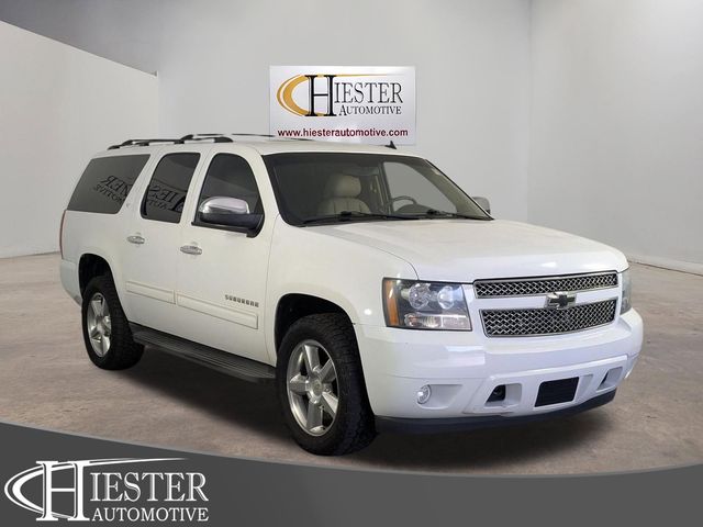 Summit White 2013 Chevrolet Suburban 1500 LT 4WD SUV / Crossover Four-Wheel Drive 6-Speed Automatic Overdrive