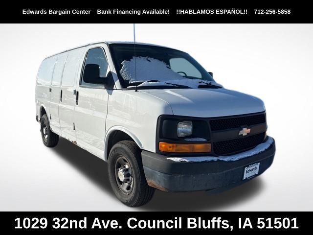 Summit White 2010 Chevrolet Express Cargo 2500 RWD Van Rear-Wheel Drive 6-Speed Automatic Overdrive