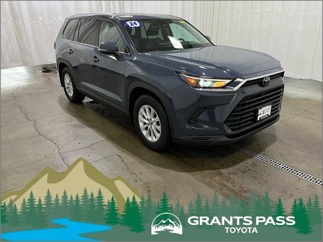  2024 Toyota Grand Highlander XLE AWD   