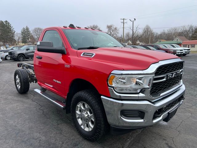 2019 RAM 3500 Chassis Tradesman 10000 GVWR 4WD