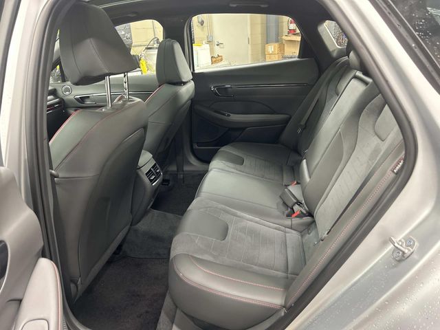 2025 Hyundai Sonata - Image 25