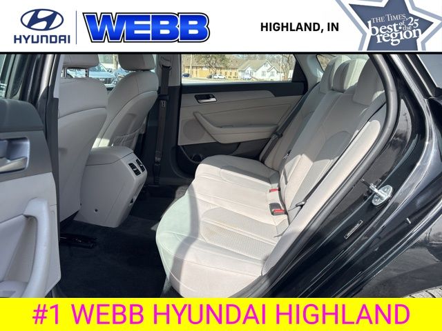 Used 2019 Black Hyundai SEL image 25