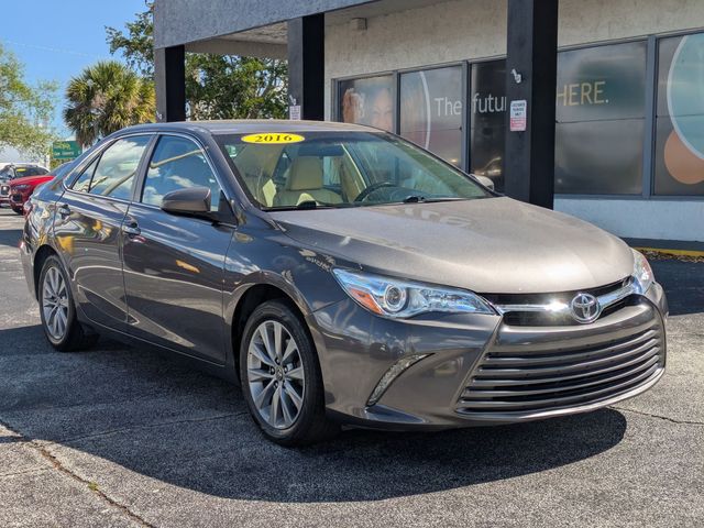 Used 2016 Toyota Camry XLE 4D Sedan
