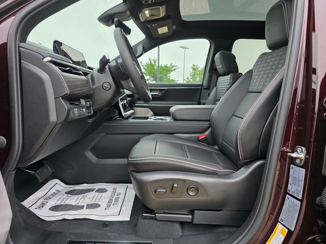 2025 GMC Sierra EV Denali