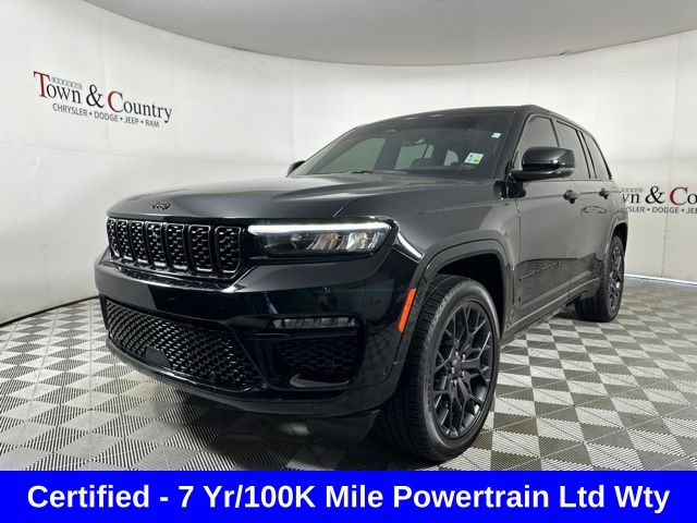 Diamond Black 2025 Jeep Grand Cherokee SUV / Crossover Four-Wheel Drive 8-Speed Automatic