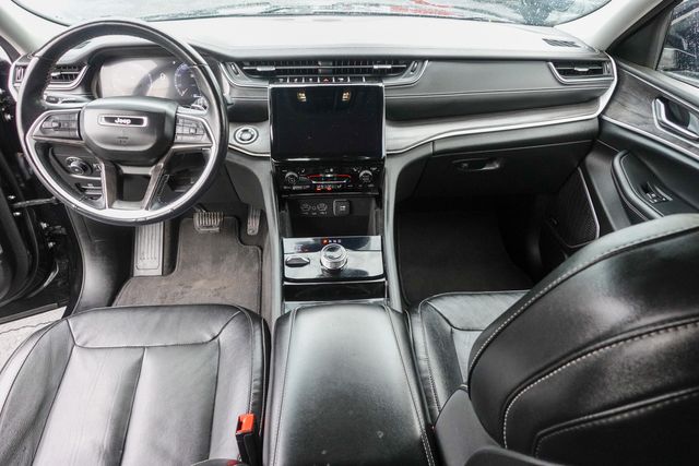 used 2022 Jeep Grand Cherokee car, priced at $23,900