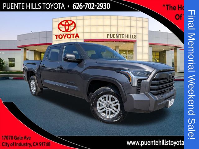 2025 Toyota Tundra SR5 CrewMax Cab 4WD