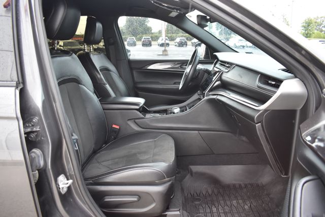 Used 2022 Jeep Grand Cherokee L SUV