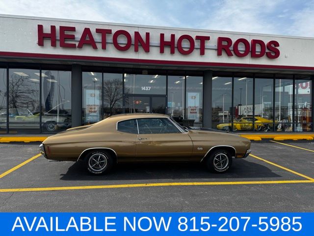 Gold 1970 Chevrolet Chevelle Coupe Manual