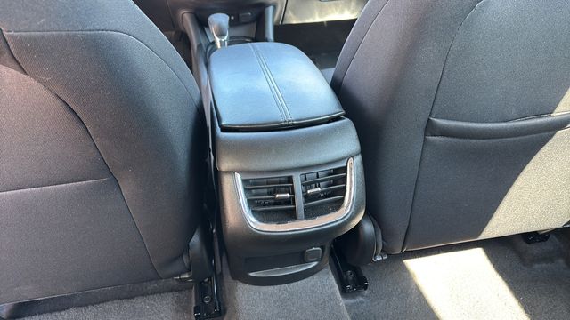 Used 2025 White Chevrolet LT image 20