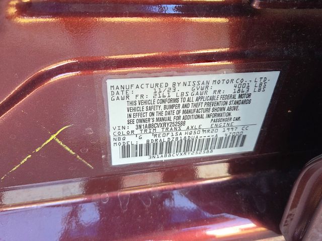 Used 2024  Nissan SV image 6