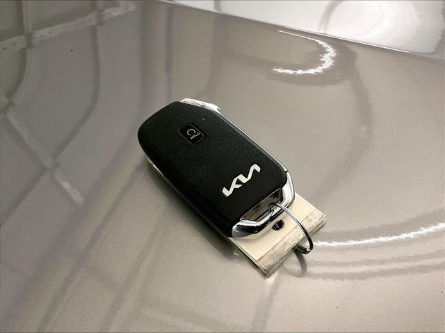 2023 Kia Seltos EX - 8