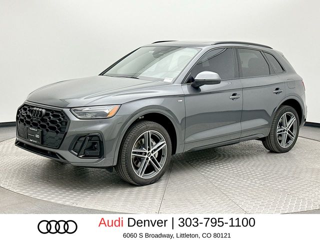 Daytona Gray Pearl Effect 2023 Audi Q5 Hybrid Plug-in e quattro Premium Plus S Line AWD SUV / Crossover All-Wheel Drive 7-Speed Automatic