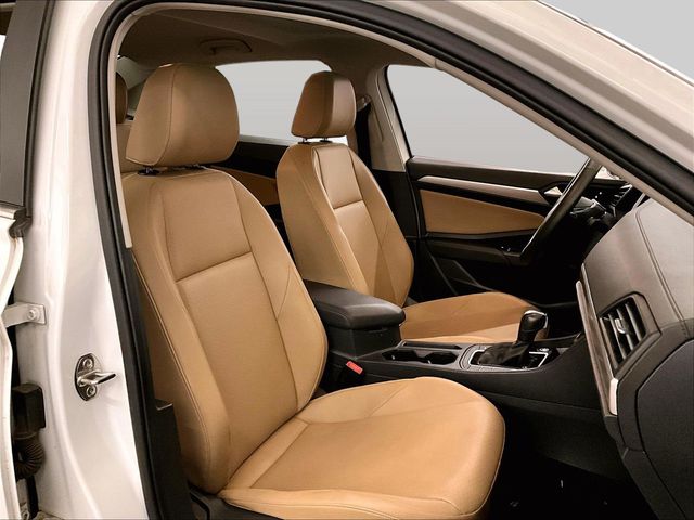 2020 Volkswagen Jetta 1.4T SE White at Bob Ruth Ford