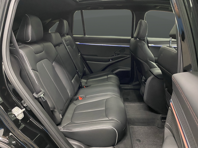 2025 Jeep Wagoneer S Limited - Photo 35