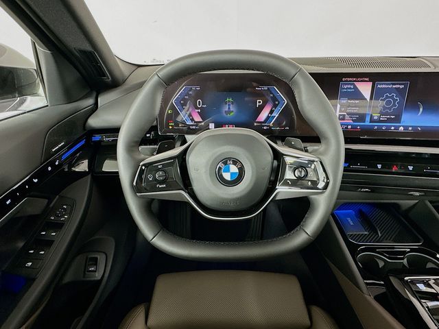 2025 BMW 5 Series 530i xDrive 11