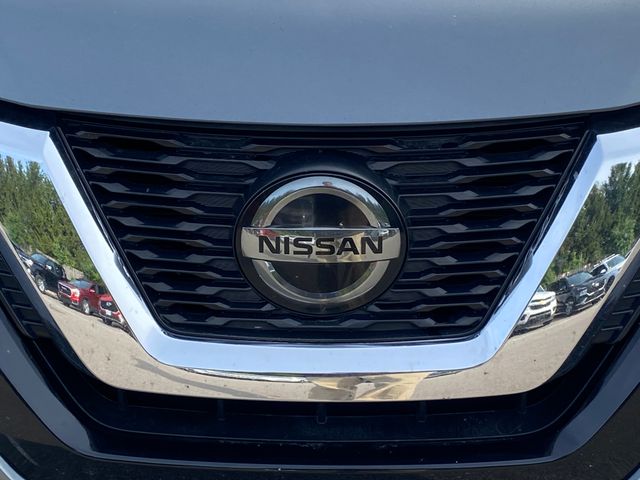 2018 Nissan Rogue S 8