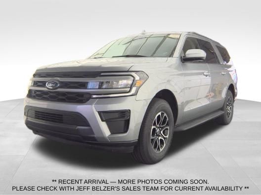 Iconic Silver Metallic 2024 Ford Expedition MAX XLT 4WD SUV / Crossover Four-Wheel Drive Automatic