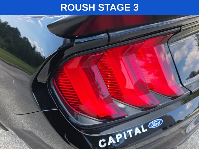 Used 2021 Shadow Black Ford GT Premium image 34