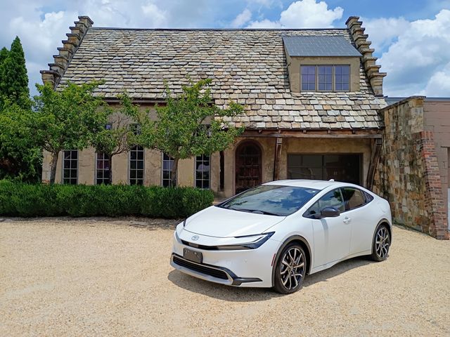  2023 Toyota Prius Prime XSE FWD   