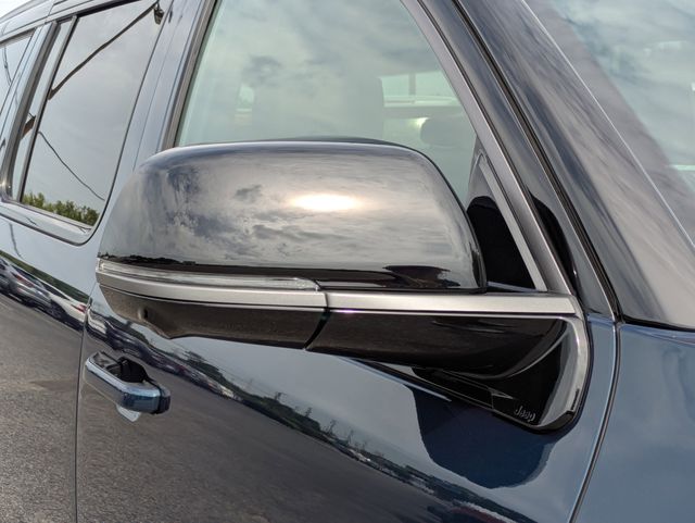 2026 Jeep Grand Wagoneer Summit Obsidian 4x4