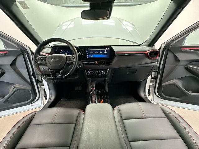2024 Chevrolet TrailBlazer RS White at Auto Express Mitsubishi