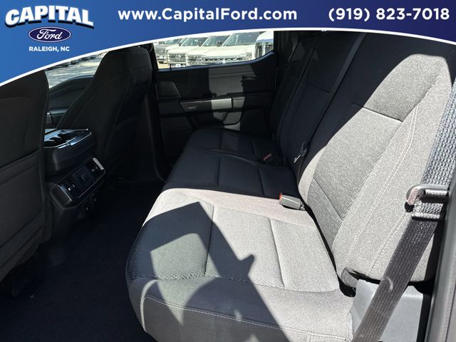 Used 2023 Gray Ford XLT image 18
