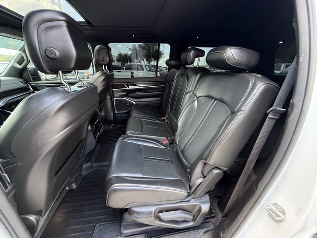 2023 Jeep Wagoneer Base White at River Oaks CDJR