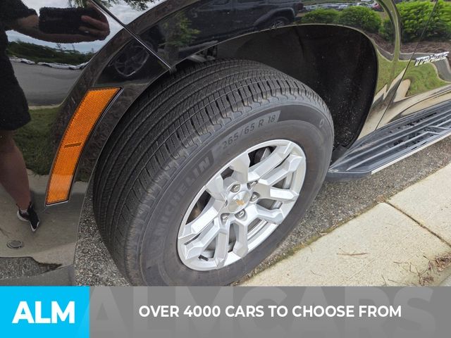 Used 2025 Black Chevrolet LT image 2
